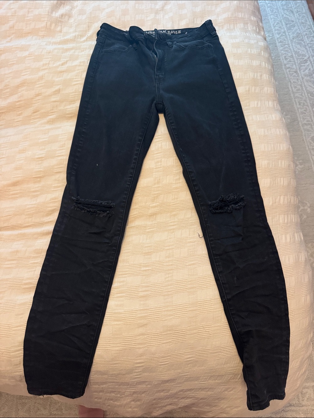 American Eagle Outfitters Black Ripped Skinny Jeans - Women's